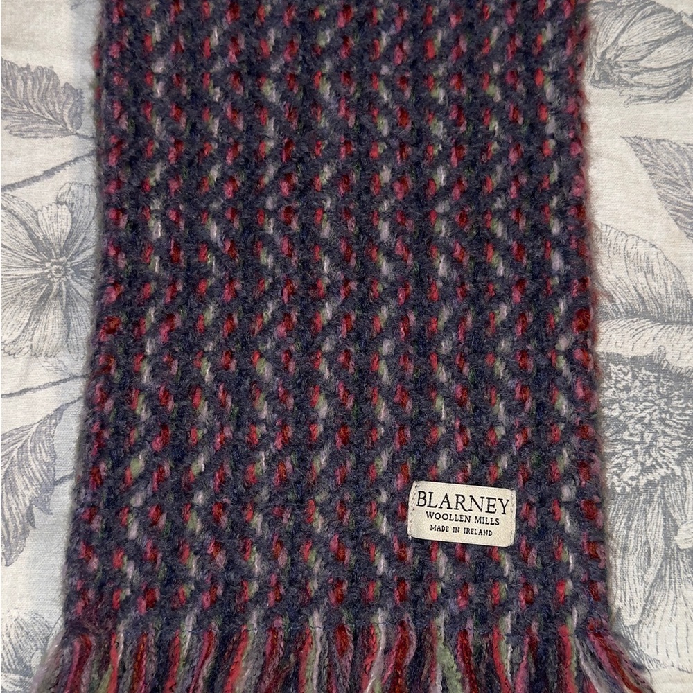 Blarney Woollen Mills Wool Multicolor Scarf. Warm. Stylish. Like New. Long 70”